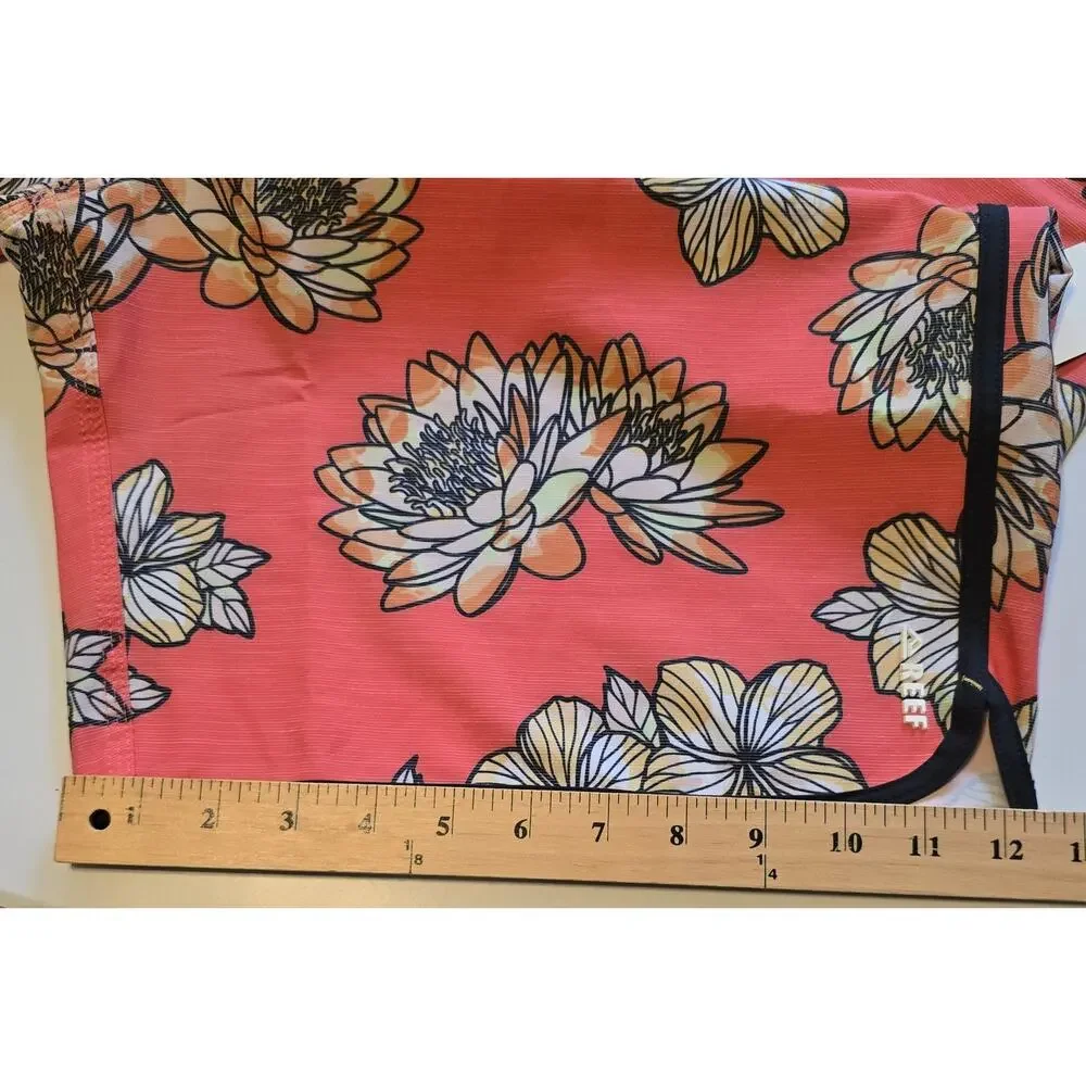 Reef Tanner Board Shorts Fixed Waist Mens Size 38 Paprika Floral Stretch NWT